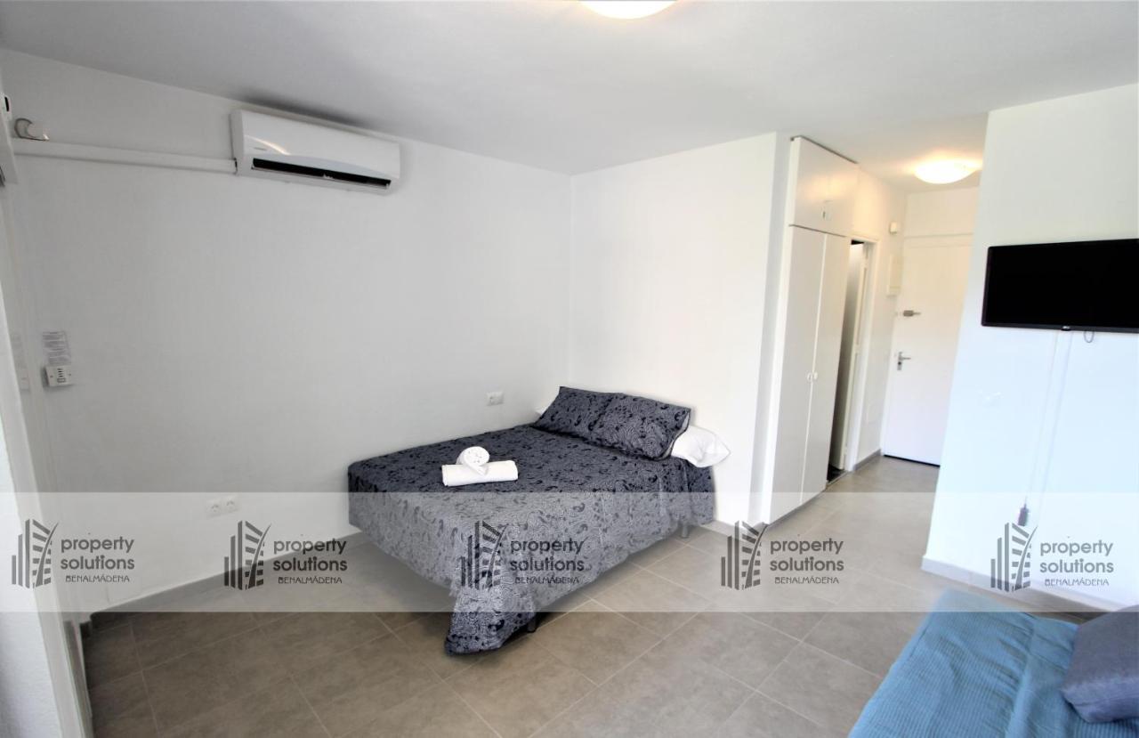 135 Agata Apartamentos. Piscina Y Playa. A Corta Distancia Del Centro. เบนัลมาเดนา ภายนอก รูปภาพ