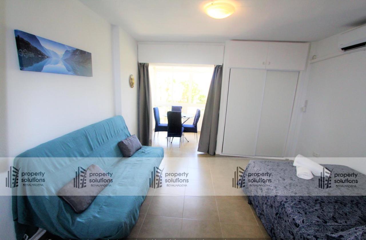 135 Agata Apartamentos. Piscina Y Playa. A Corta Distancia Del Centro. เบนัลมาเดนา ภายนอก รูปภาพ