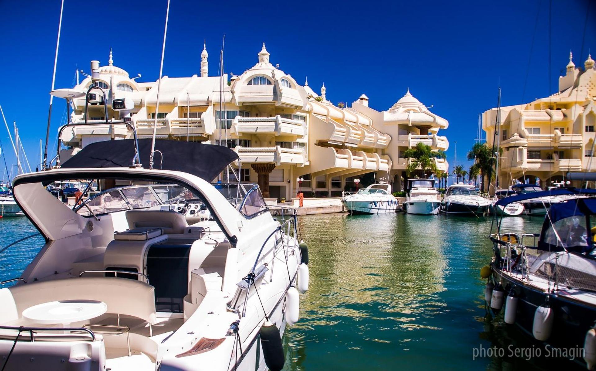 135 Agata Apartamentos. Piscina Y Playa. A Corta Distancia Del Centro. เบนัลมาเดนา ภายนอก รูปภาพ