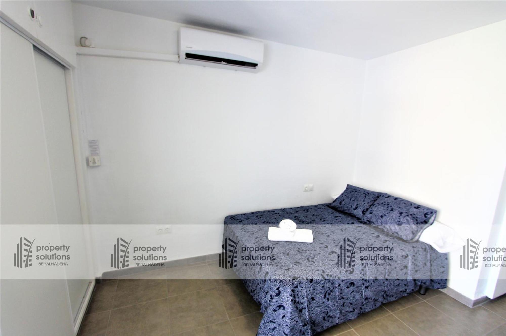 135 Agata Apartamentos. Piscina Y Playa. A Corta Distancia Del Centro. เบนัลมาเดนา ภายนอก รูปภาพ